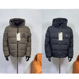 Canada Goose thick, warm, and loose-fitting down jacket-5052